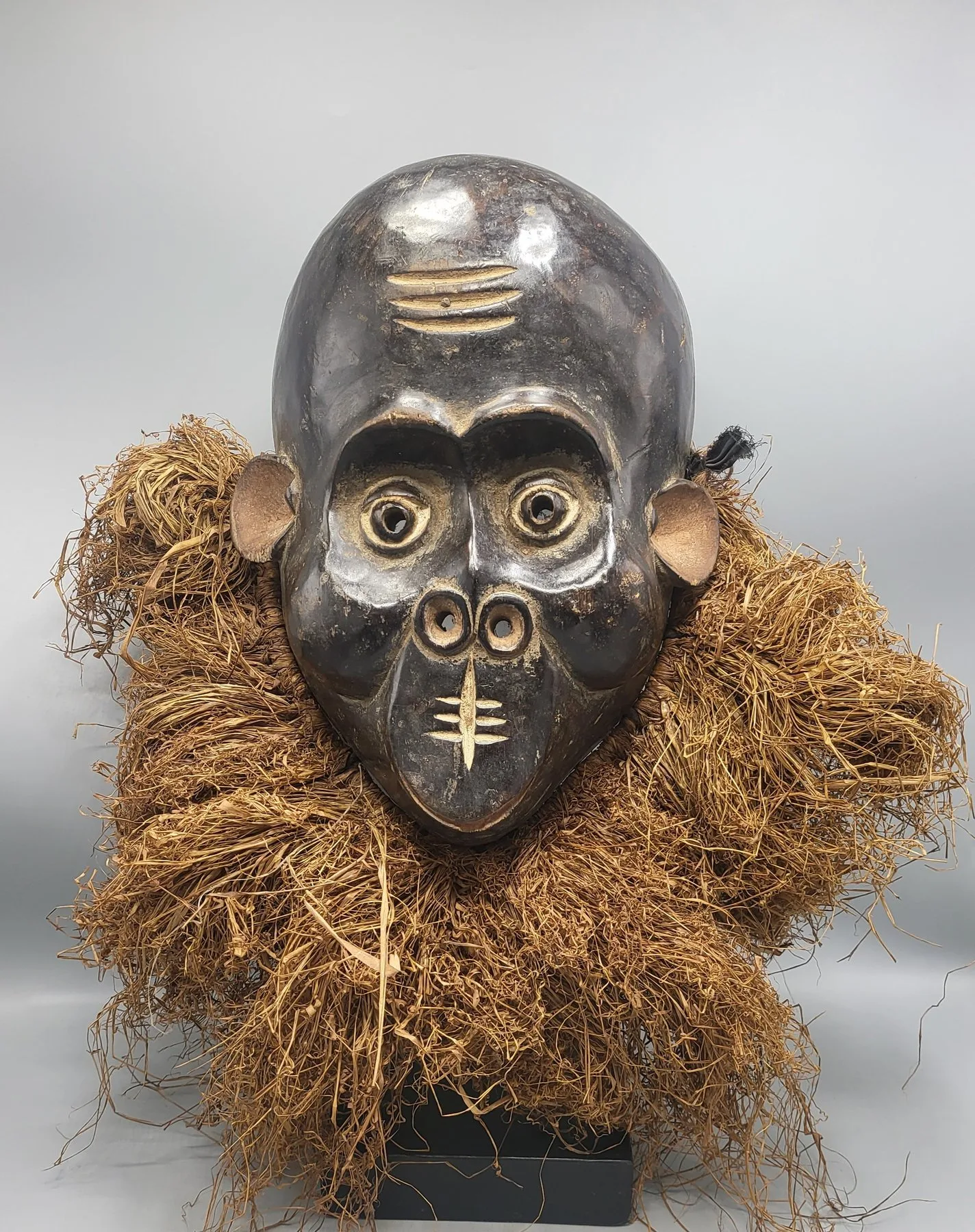 Monkey mask Hemba called Mwisi Gwa With'o in Konga